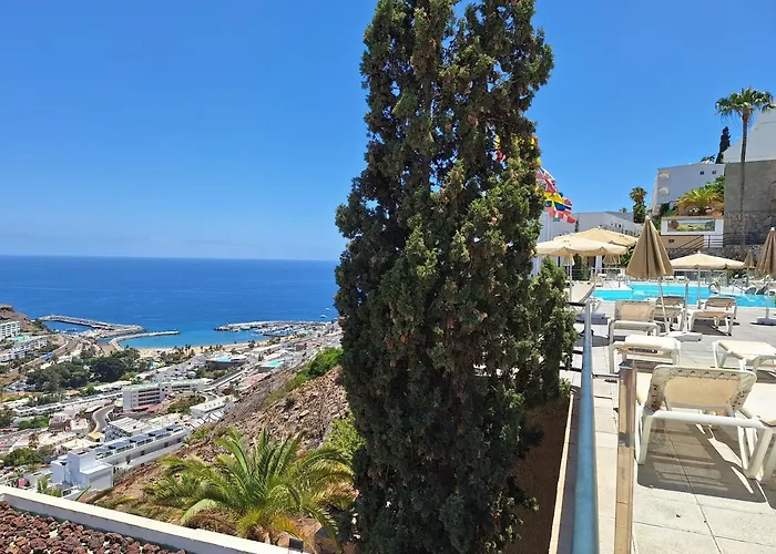 Horizon Views - Excellent Location With Ocean View